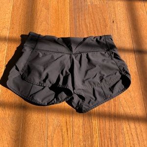 Lululemon Speed Up Short 2.5”
